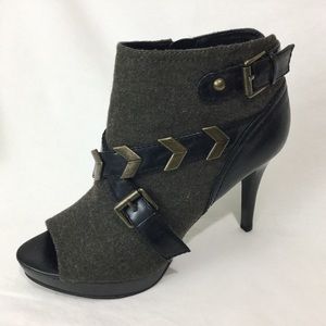 Nine West Military Peep Toe Heeled Bootie 7.5